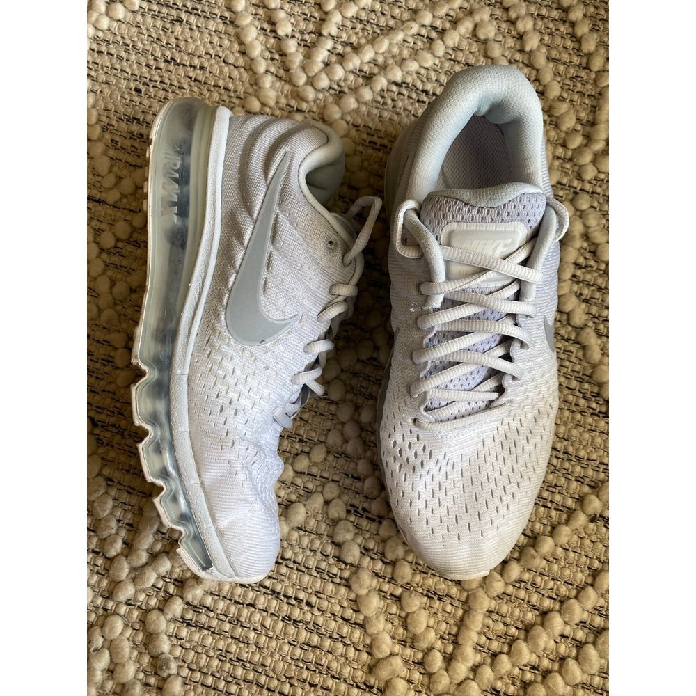 Nike Air Max‎ 2017 Pure Platinum Grey Silver Womens 9